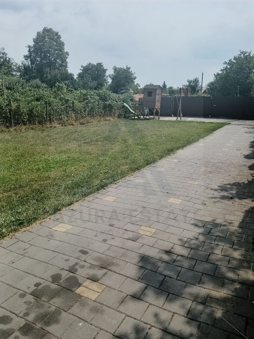 Casa individuala cu 6 camere garaj 22 mp si 650 mp teren in Piata Cluj