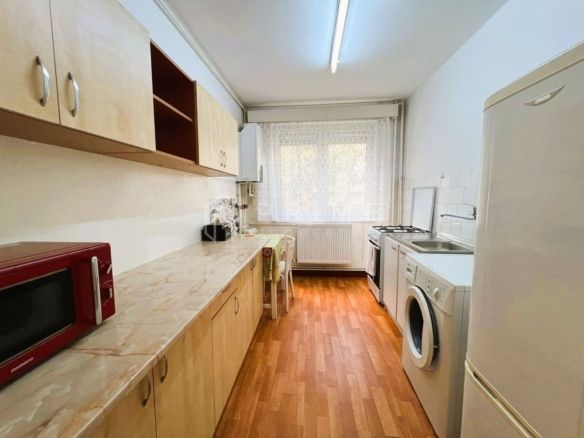 Apartament 2 camere | Aleea Carpați | Etaj 1 | Balcon 9 mp