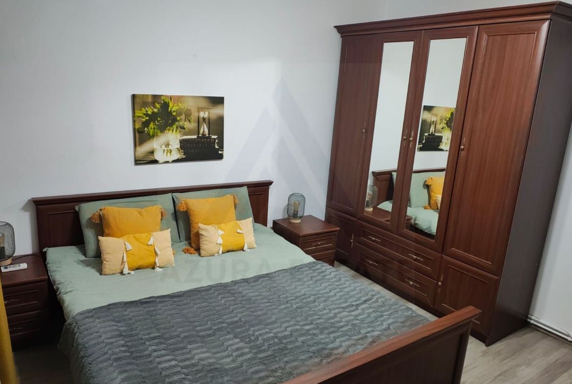 Apartament 3 camere 73 mp bucatarie generoasa lift pivnita Vasile Aron