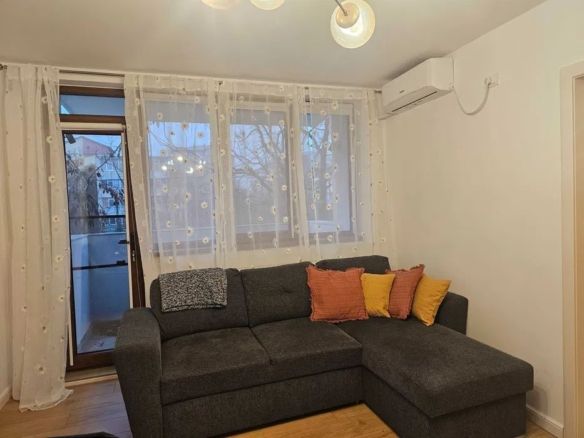 De inchiriat apartament cu 3 camere Tiglina 1, 520 euro