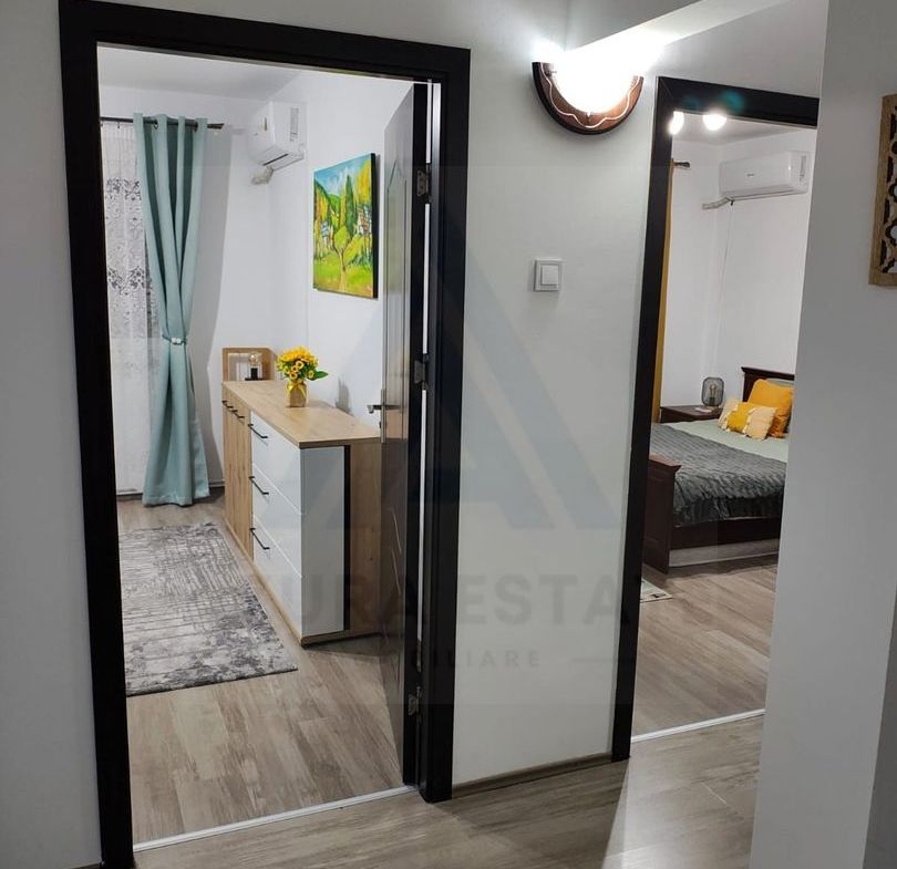 Apartament 3 camere 73 mp bucatarie generoasa lift pivnita Vasile Aron