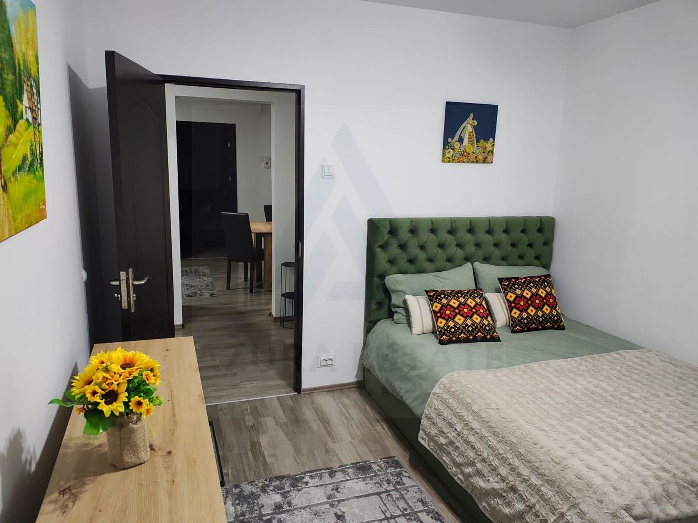 Apartament 3 camere 73 mp bucatarie generoasa lift pivnita Vasile Aron