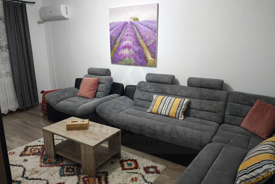 Apartament 3 camere 73 mp bucatarie generoasa lift pivnita Vasile Aron