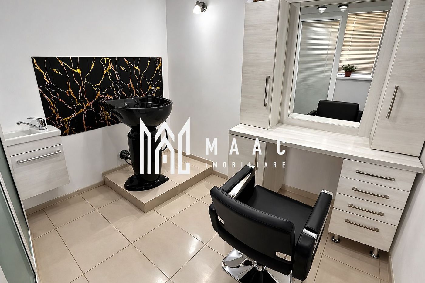 Spațiu comercial | Salon / Frizerie | Parter | Arhitecților