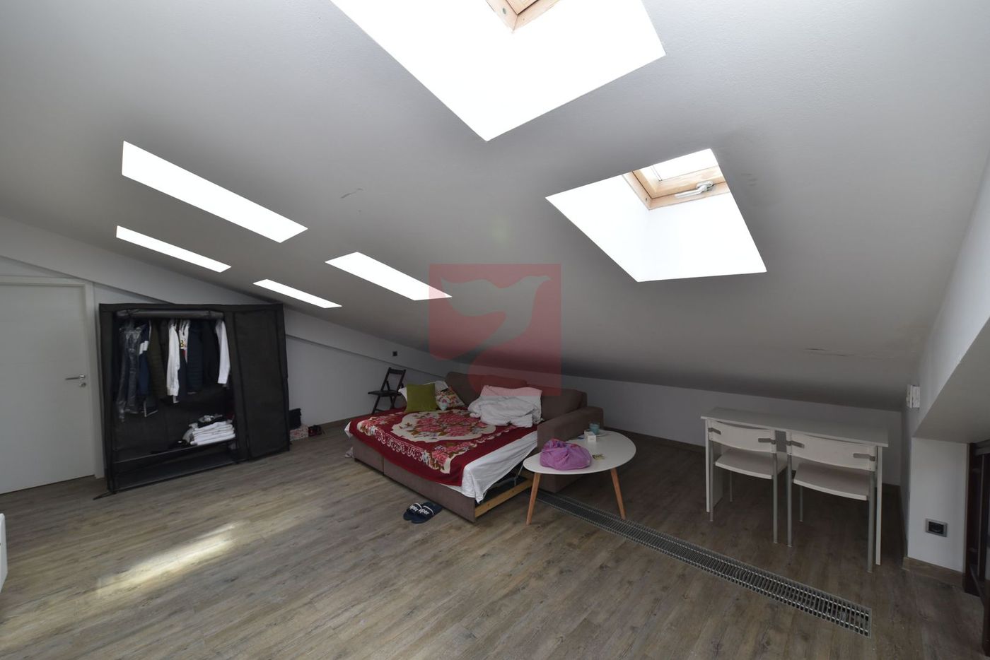 2 in 1, apartamente de 2 si de 4 camere, parcari, Silver Mountain