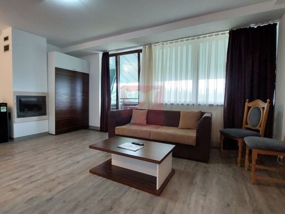 2 camere, intim, semineu, Silver Mountain