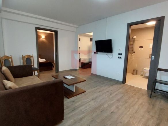 2 camere, intim, semineu, Silver Mountain