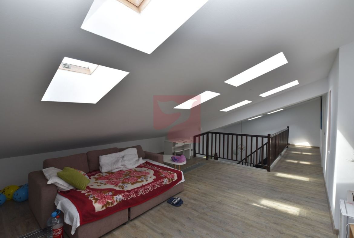 4 camere, parcare, Silver Mountain, rate proprietar