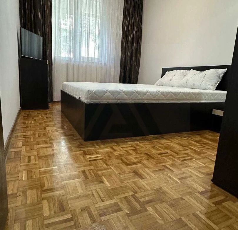 Apartament modern 2 camere etaj 1 balcon 6mp în Cartierul Ștrand I