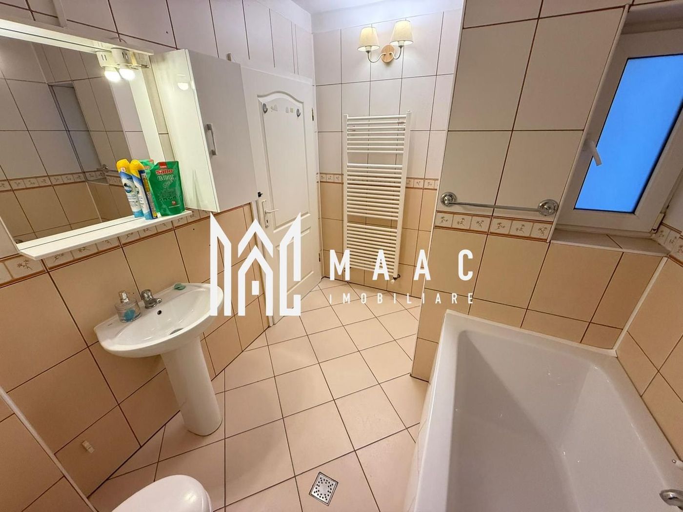 anBn-24426 Spatiu comercial/ birouri | Etaj 1 | 80MP | Sub Arini