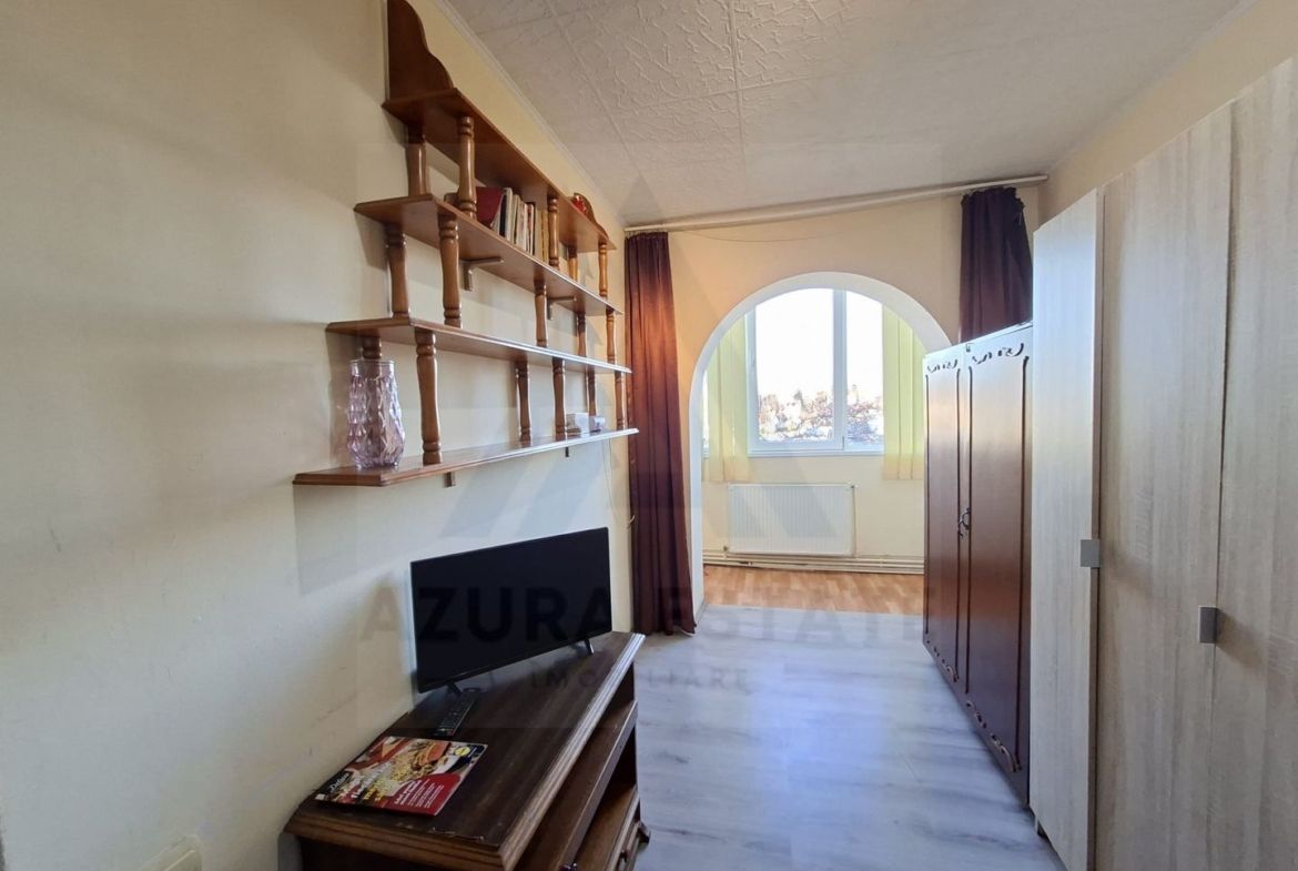 Apartament 3 camere 72 mp utili etaj 2 si balcon in Terezian