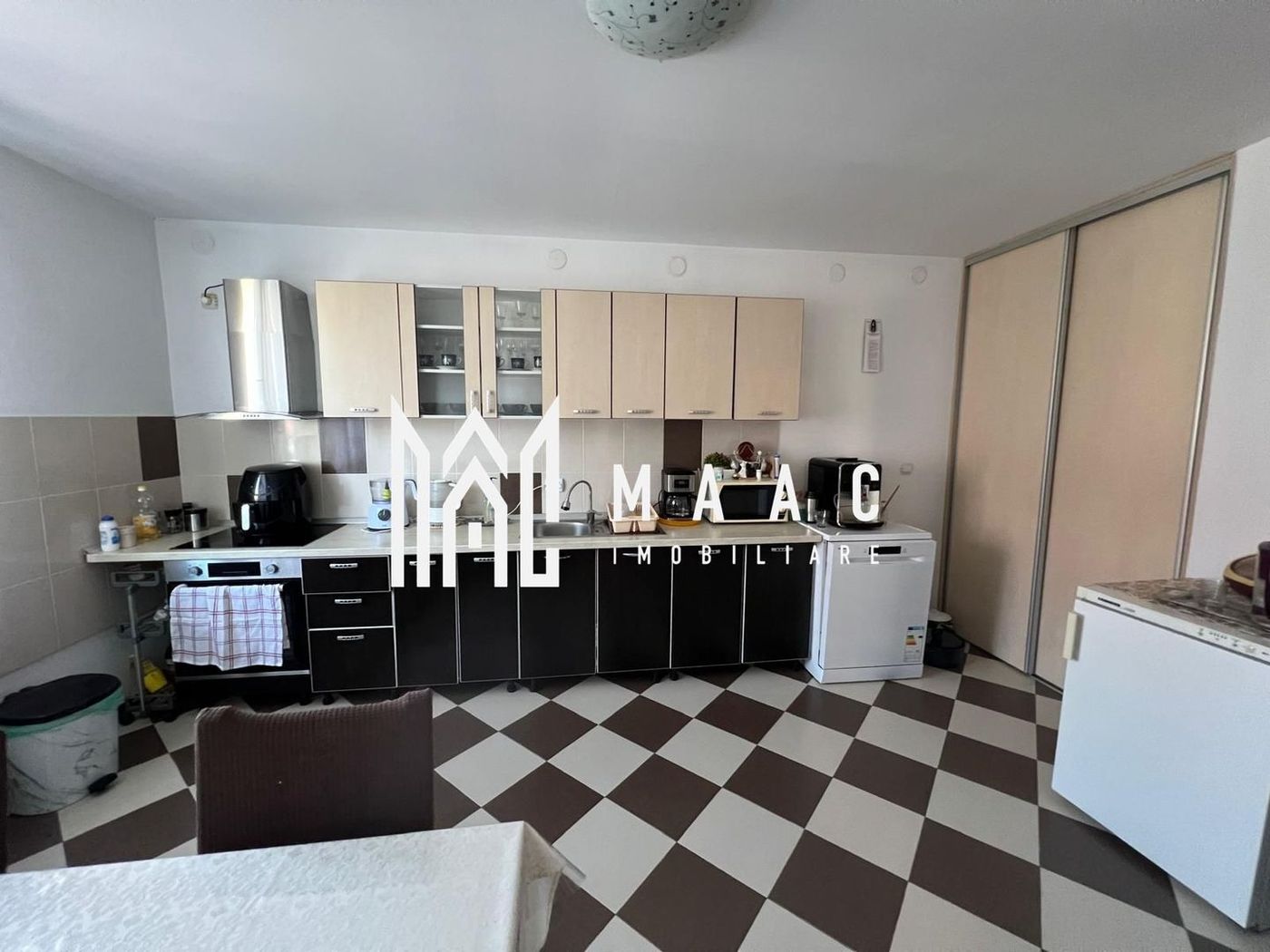 Casa 4 Camere | 230 MPU | Selimbar