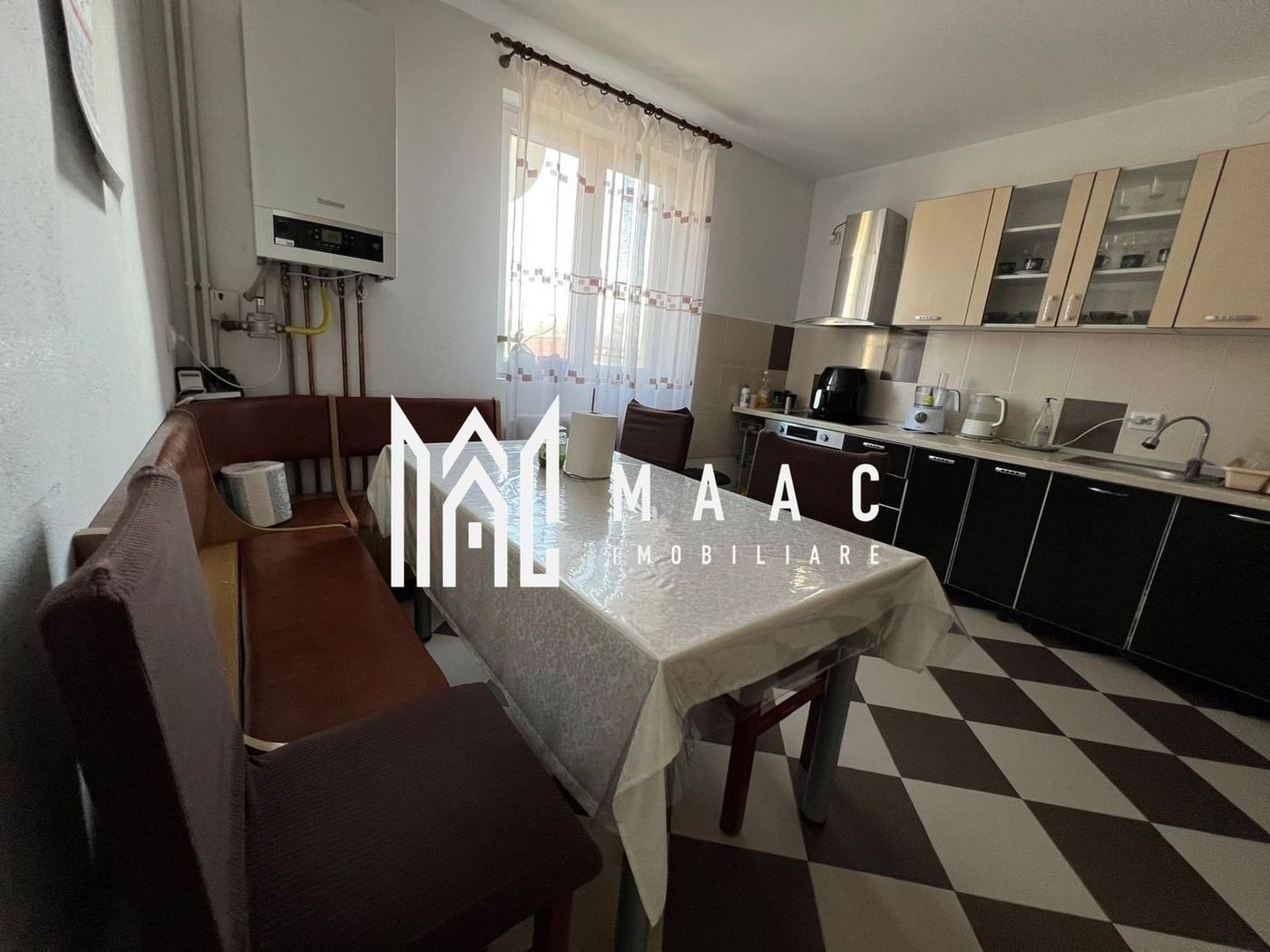 Casa 4 Camere | 230 MPU | Selimbar