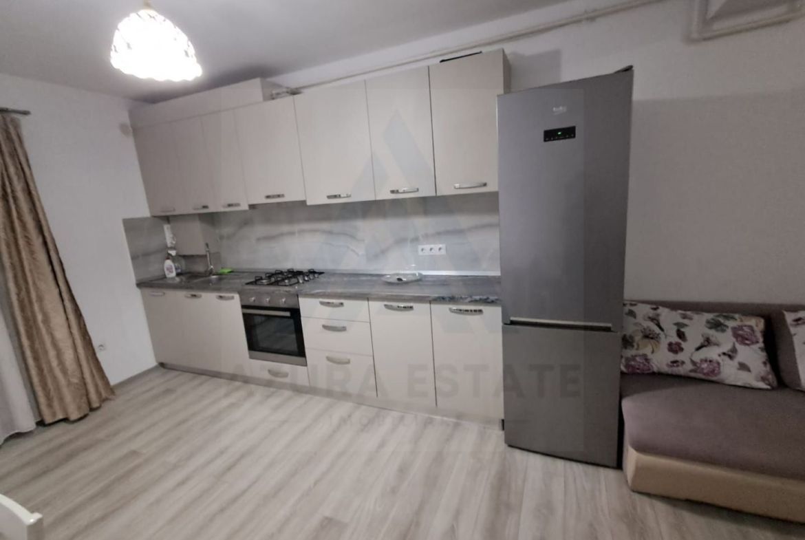 Apartament 48 mp utili 2 camere la vila cu balcon 7 mp in Selimbar