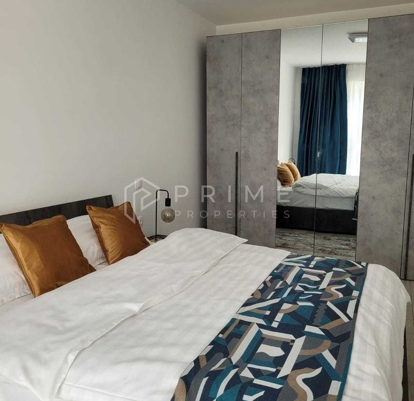 Apartament cu 2 camere de închiriat, cu parcare și boxă – Maurer