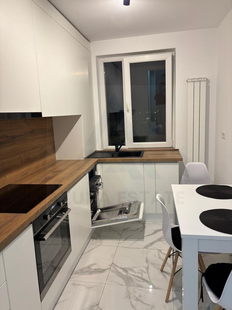 Apartament modern 2 camere 50 mp utili balcon inchis in Șelimbăr