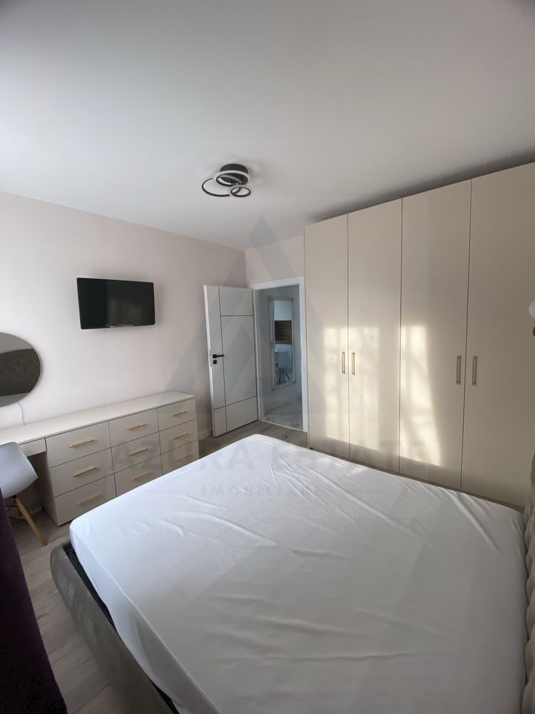 Apartament modern 2 camere 50 mp utili balcon inchis in Șelimbăr
