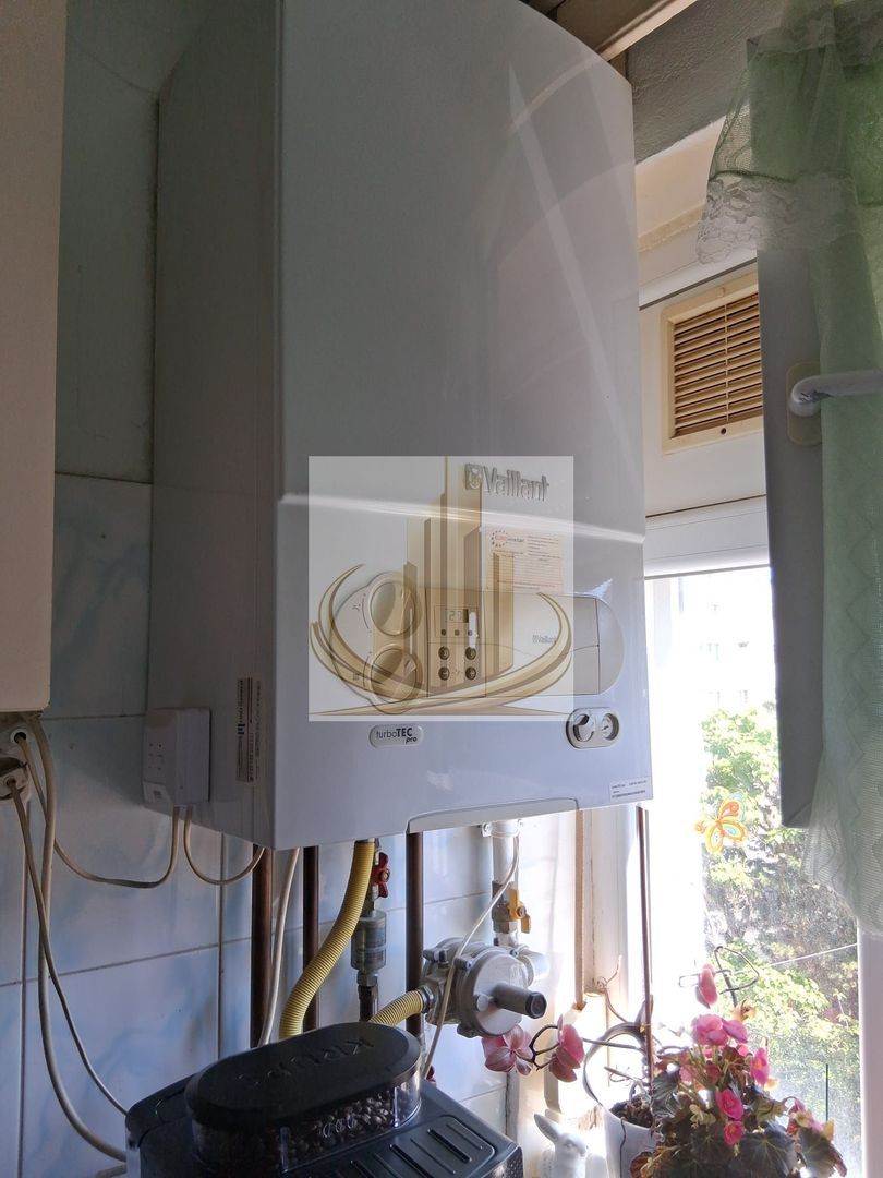 Apartament 4 camere în zona Dacia