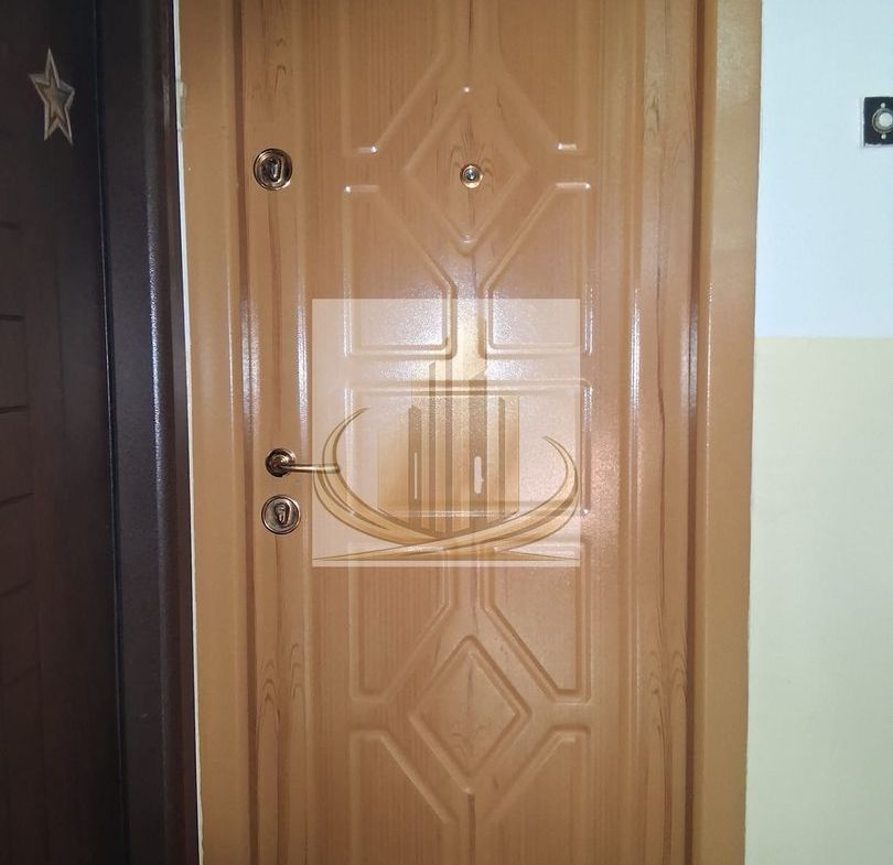 Apartament 4 camere în zona Dacia