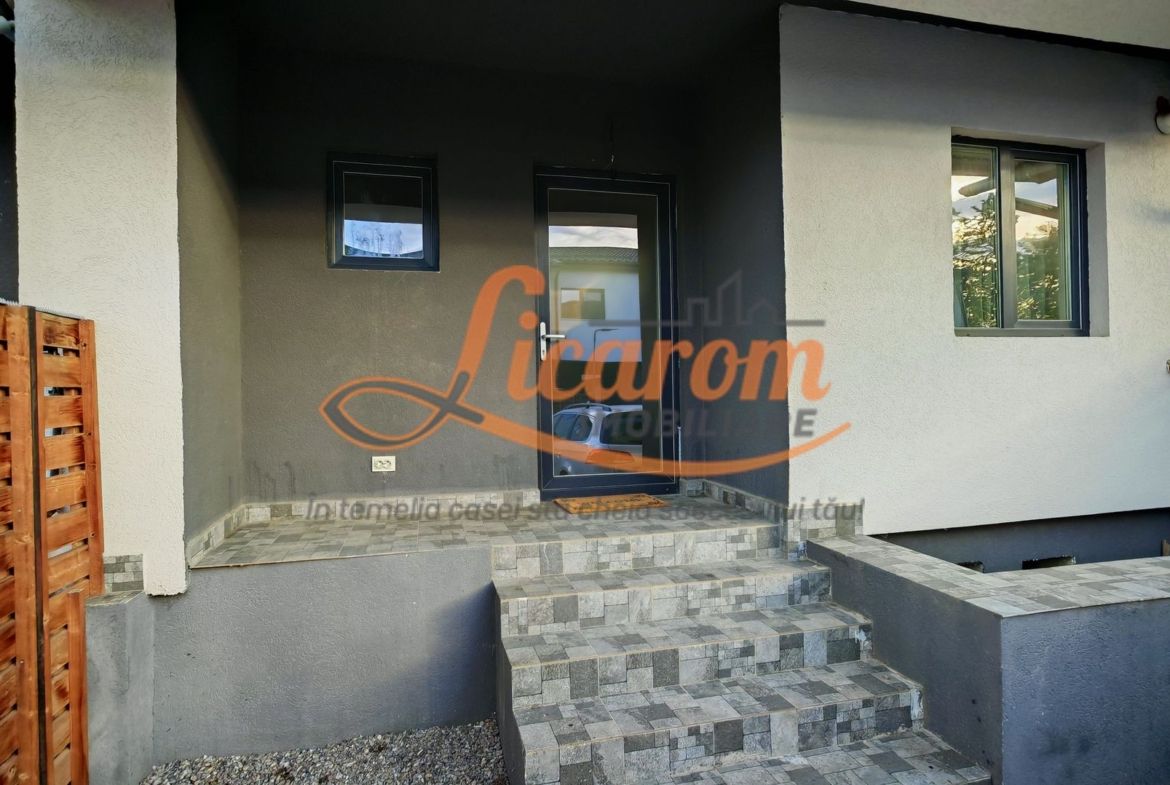 Comision 0. Vila  tip DUPLEX ,semimobilata,IZVOR Tarlungeni S+P+E.