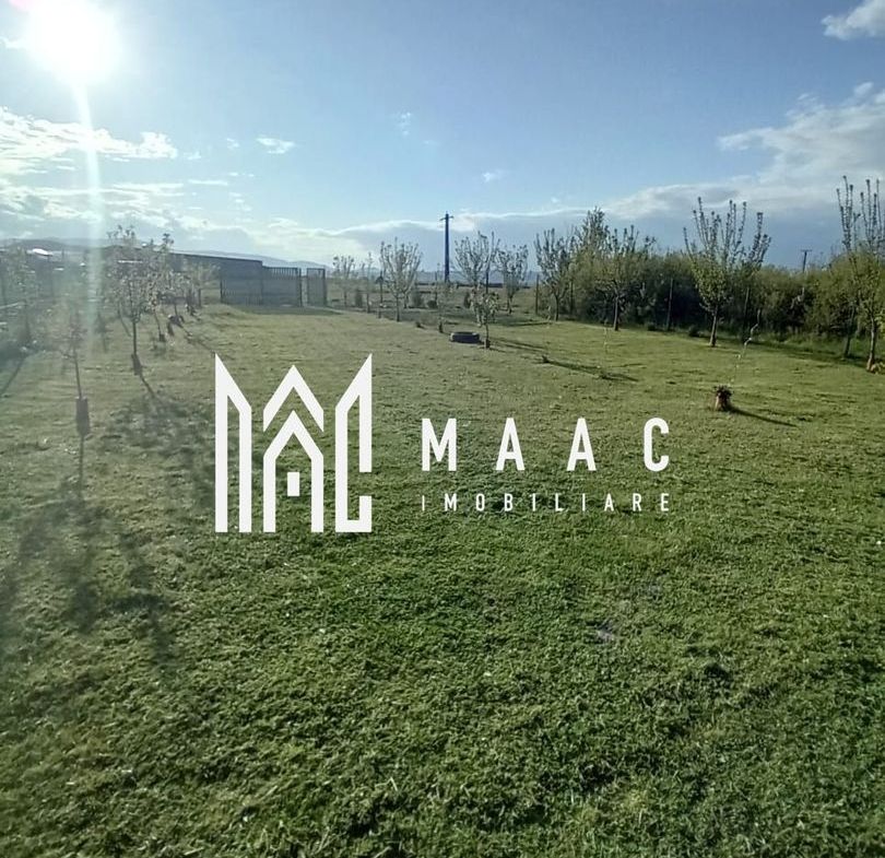 Teren intravilan 600 mp | Poplaca | 7 km de Sibiu | Îngrădit | Acte complete