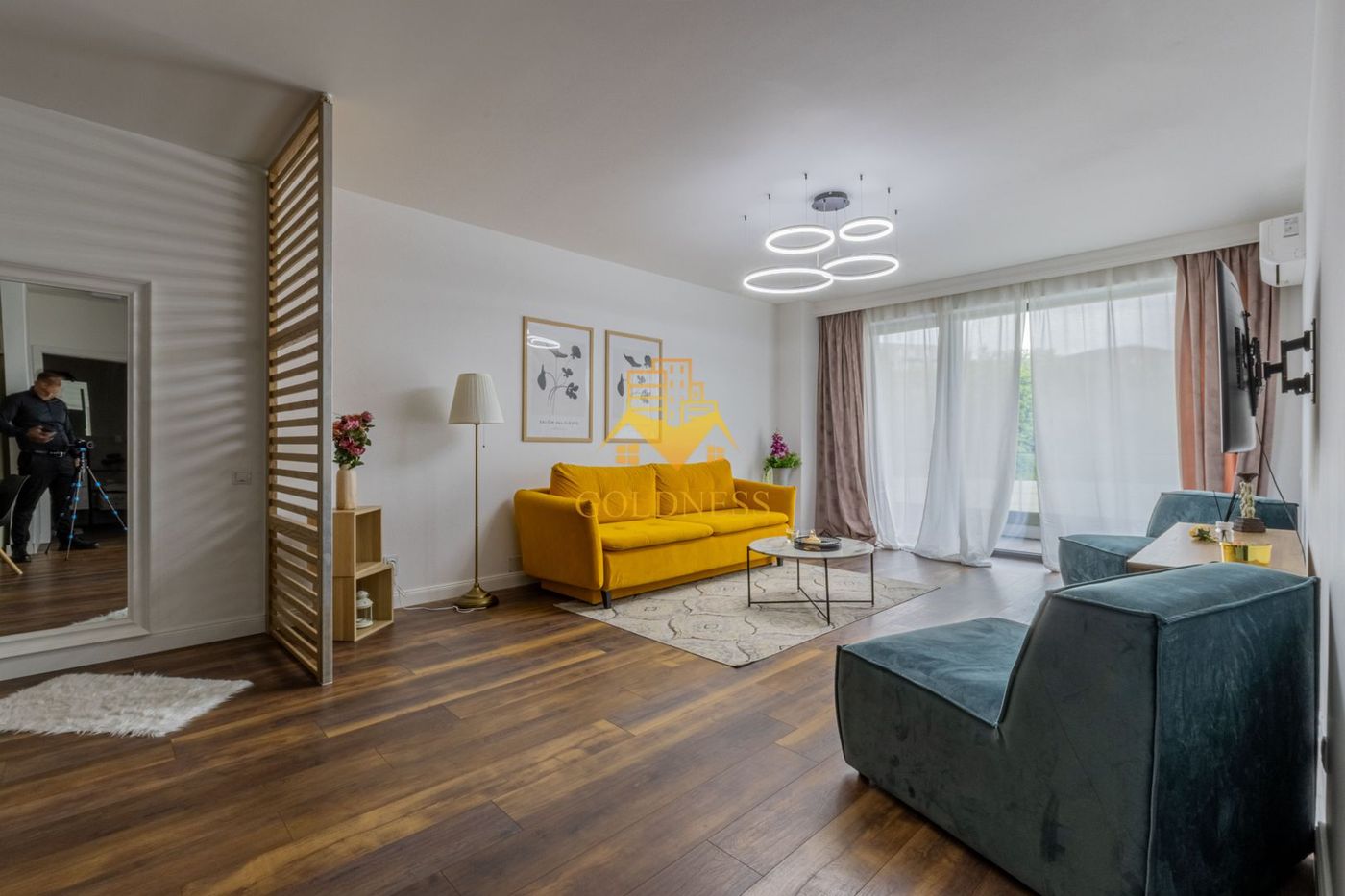 2 camere, garaj, bloc nou, Zorilor zona Golden Tulip,LIDL, Frunzisului