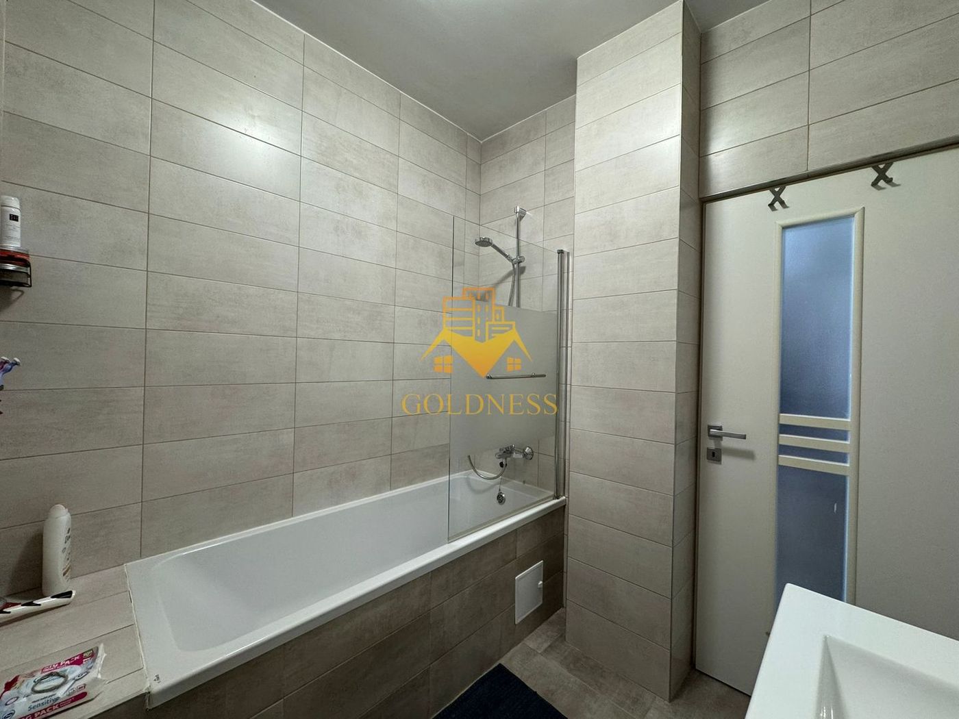 2 camere, terasa 14, parcare,Andrei Muresanu Zona Revo, Pet Friendly