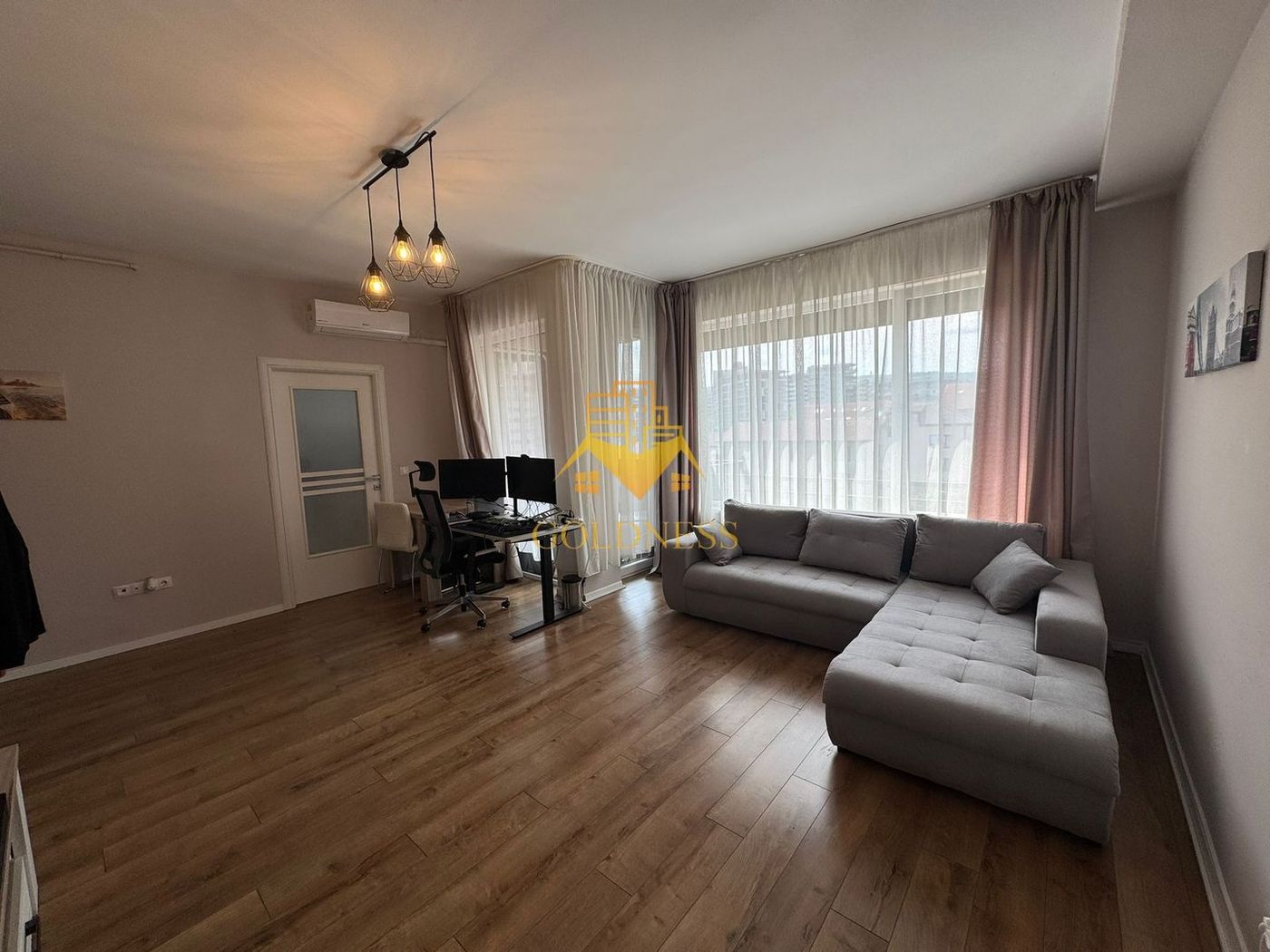 2 camere, terasa 14, parcare,Andrei Muresanu Zona Revo, Pet Friendly
