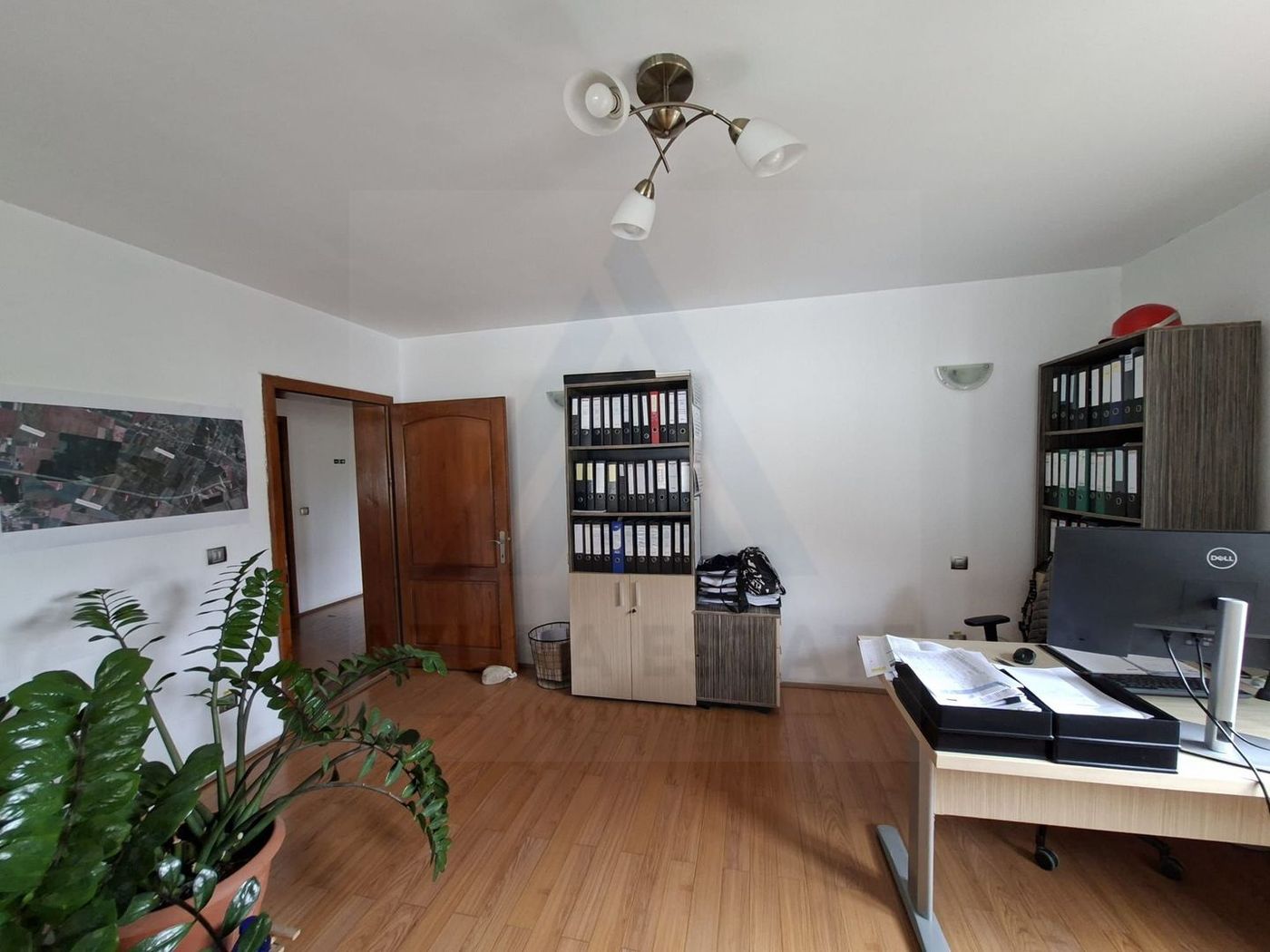anBn-24713 Spatiu birouri casa individuala curte proprie 9 birouri Selimbar