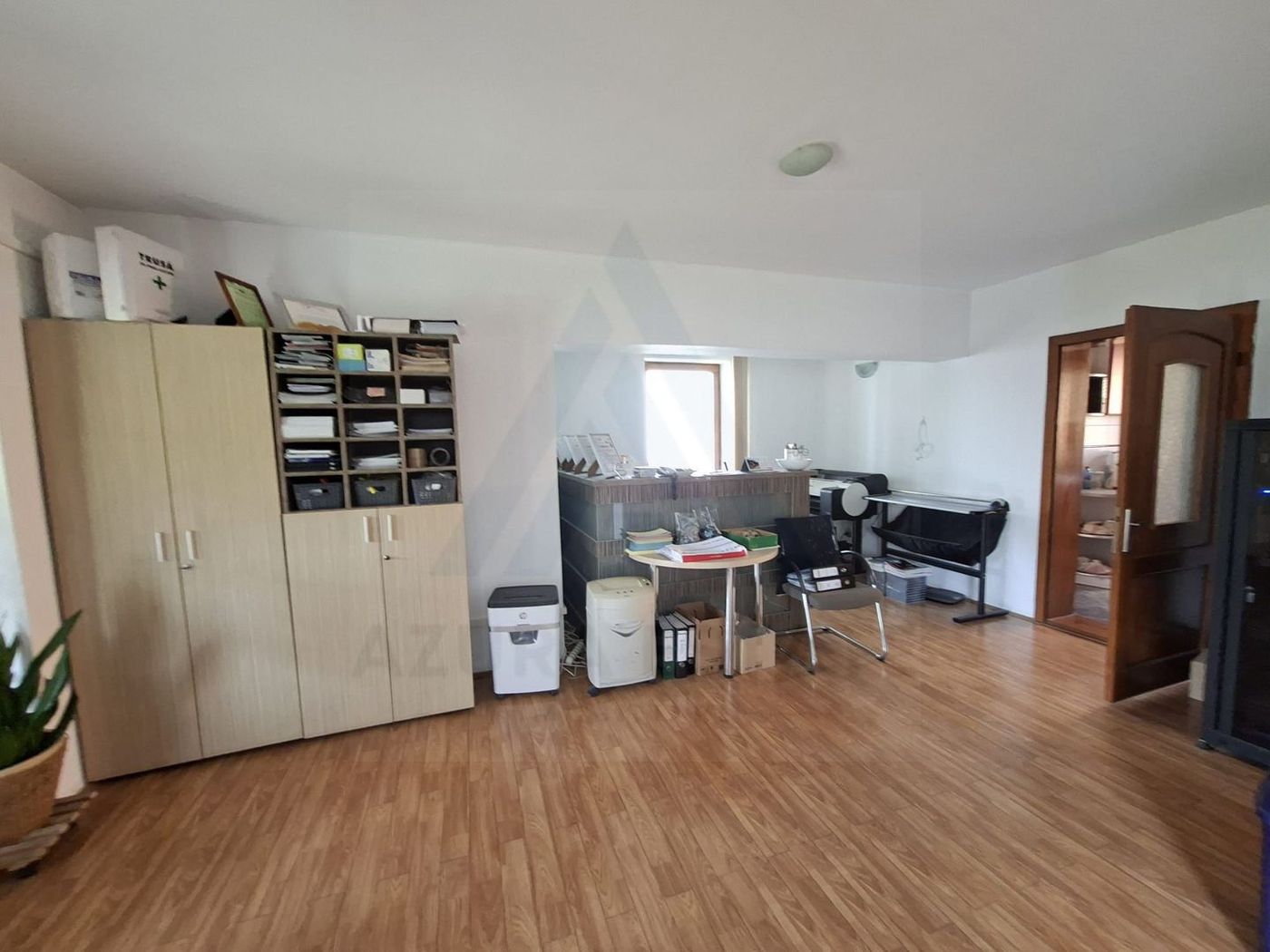 anBn-24723 Spatiu birouri casa individuala curte proprie 9 birouri Selimbar