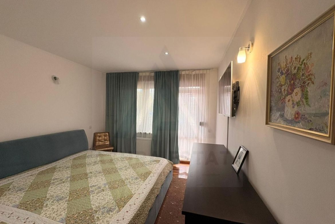 Casă versatila intretinuta 143 mp utili 5 camere 3 bai pivnita Lazaret