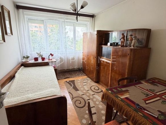Apartament 2 camere, Decomandat| Potențial de renovare| Orientare Sud