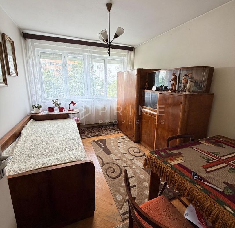 Apartament 2 camere, Decomandat| Potențial de renovare| Orientare Sud