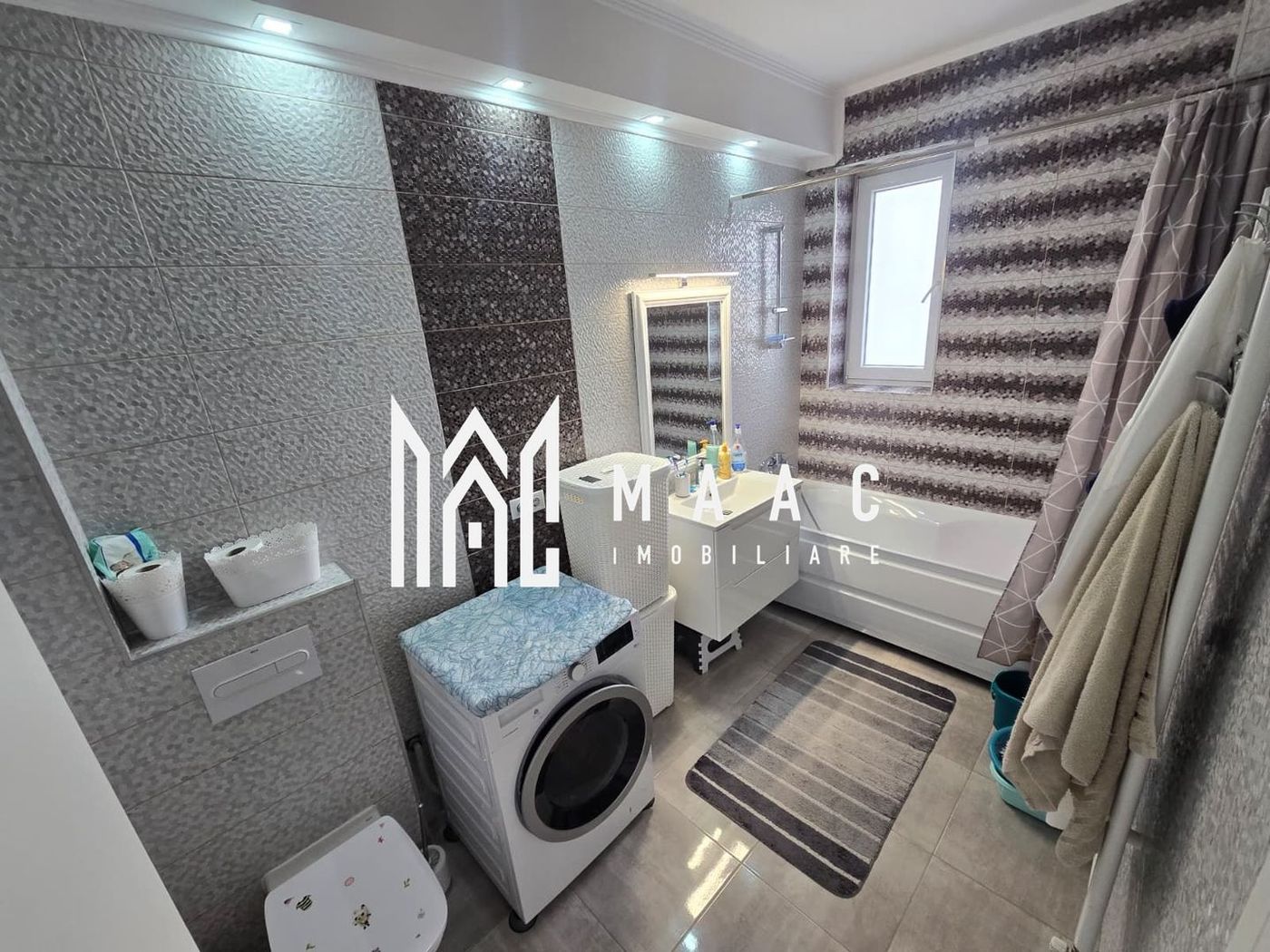 Penthouse superb 4 camere terasa 155 mp READY TO MOVE