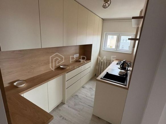 Închiriere Apartament 2 camere Decomandate | Zonă Centrală