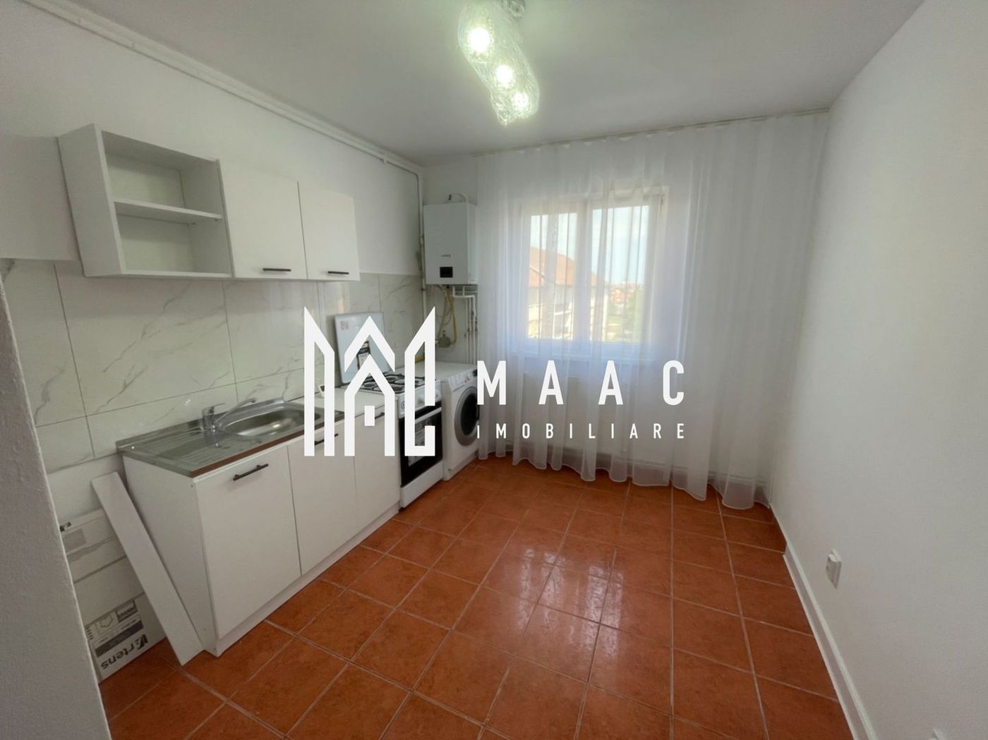 Garsoniera Decomandată | Etaj Intermediar | Vasile Aaron