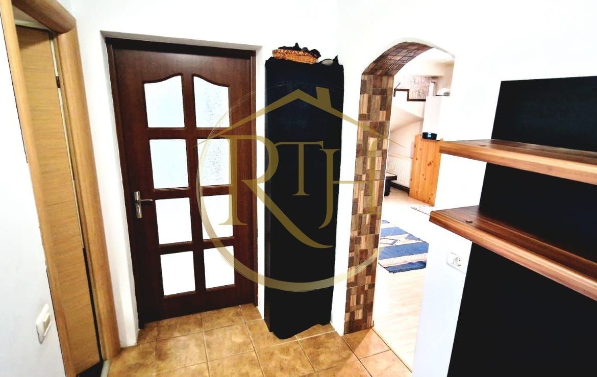 Vand casa Indivduala cu 4 camere in comuna Giroc/ pret 186000 euro