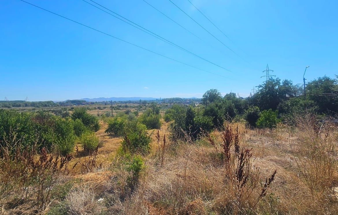 Teren intravilan 14.168 mp – pozitie excelenta la intrarea in Braila