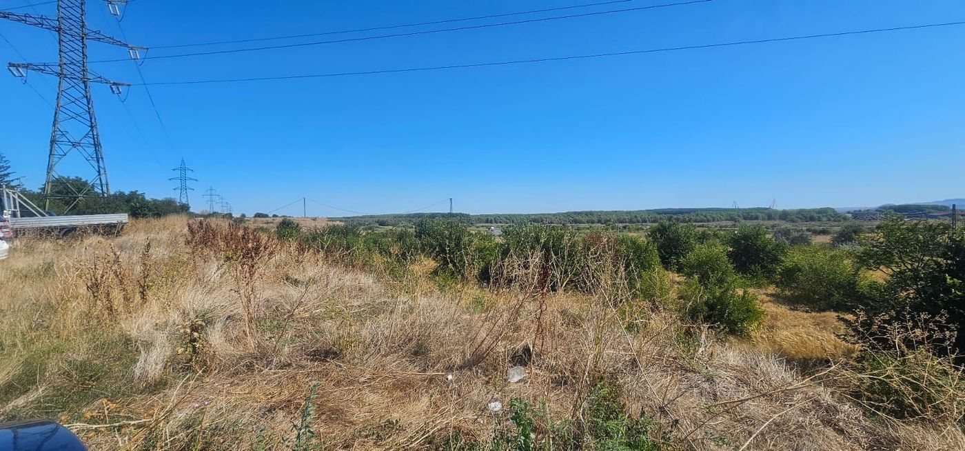 Teren intravilan 14.168 mp – pozitie excelenta la intrarea in Braila