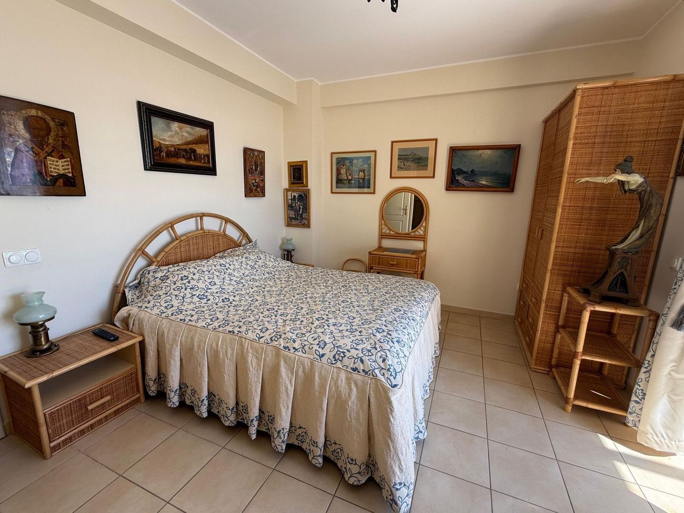 Apartament 4 camere, 101.21 mp, pe plaja Coral Beach – Navodari