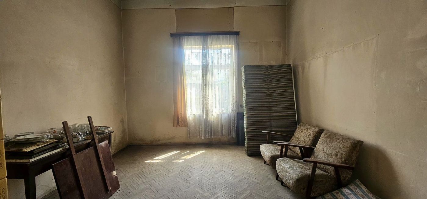 Casa de vanzare – Zona Centru, Strada Garii – 85.000€