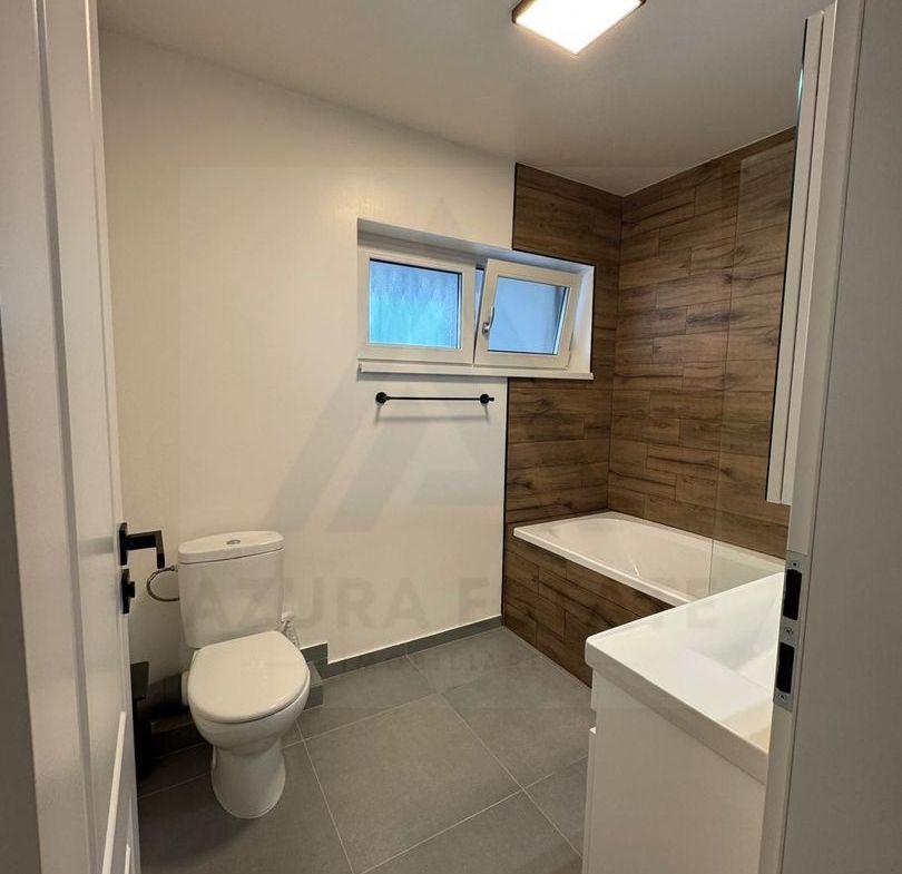 Casa individuala 114 utili 4 camere 2 bai si curte 215 mp in Selimbar