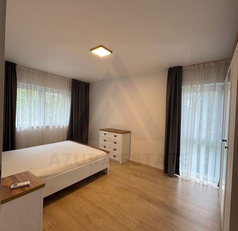 Casa individuala 114 utili 4 camere 2 bai si curte 215 mp in Selimbar
