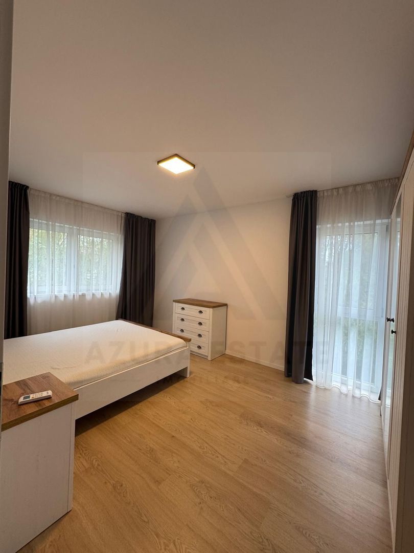 Casa individuala 114 utili 4 camere 2 bai si curte 215 mp in Selimbar