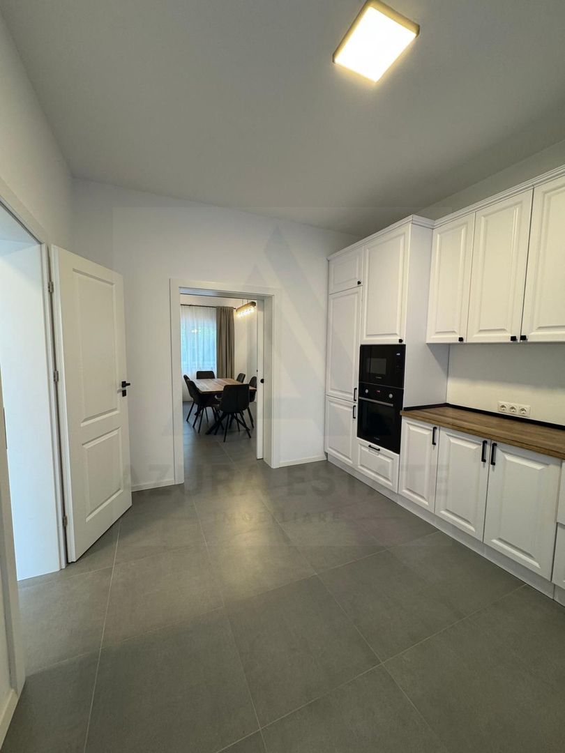 Casa individuala 114 utili 4 camere 2 bai si curte 215 mp in Selimbar