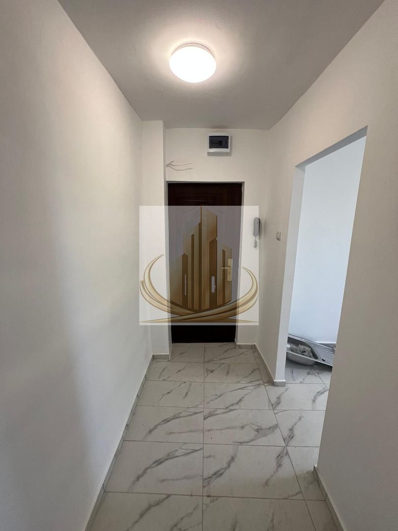 Ap 2 cam| Renovat integral | Etaj Intermediar | Shopping City | Turist