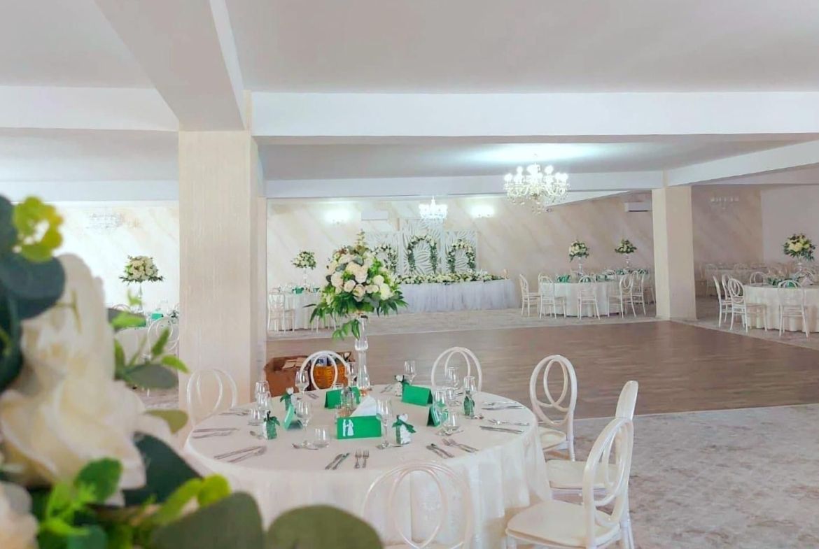 LORD HOUSE EVENTS – SALON DE EVENIMENTE PREMIUM, loc. Pechea