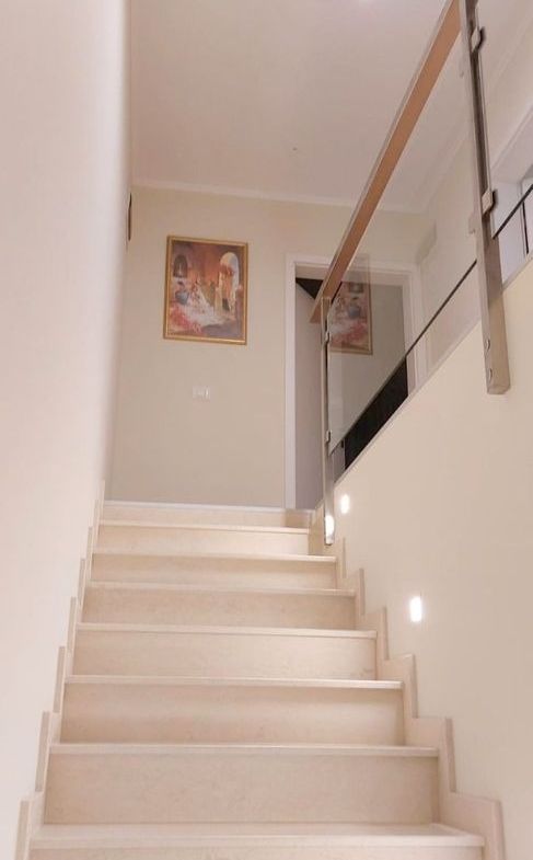 De vânzare casă premium tip duplex,  vedere spre Lacul Brates, comision 0%