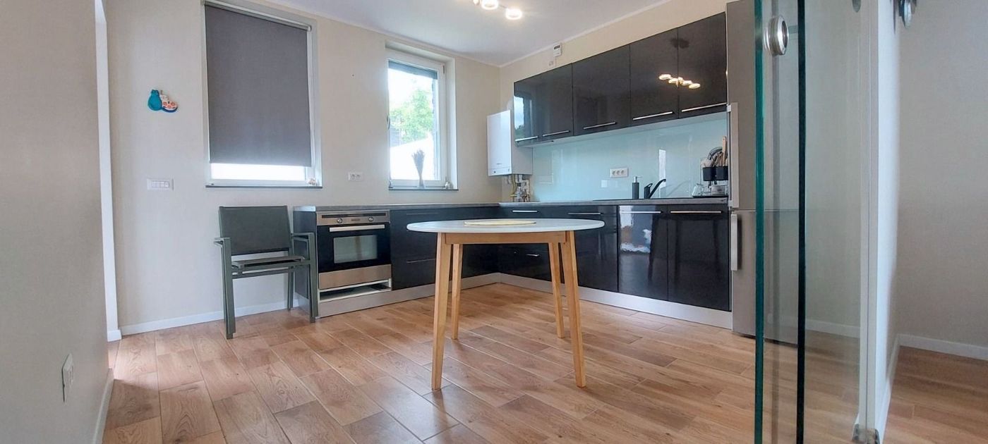 De vânzare casă premium tip duplex,  vedere spre Lacul Brates, comision 0%