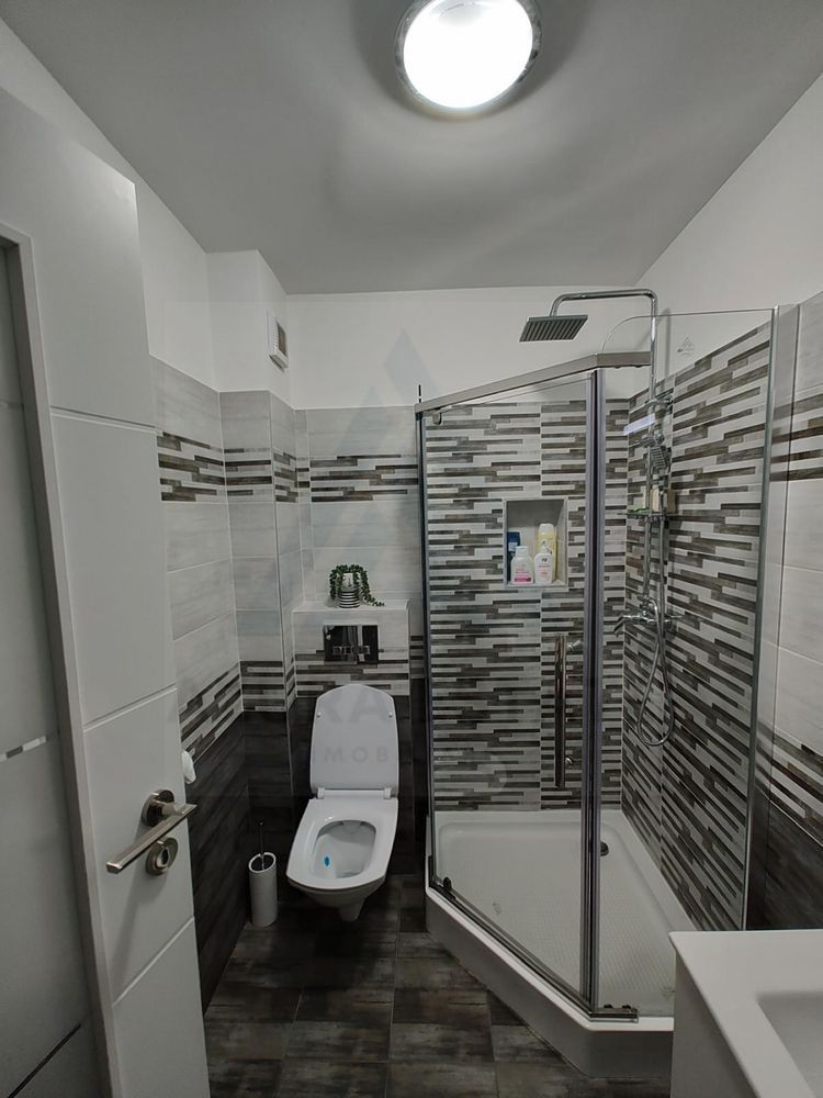Apartament modern 2 camere 38 mp utili etaj 3 lift in Cisnădie